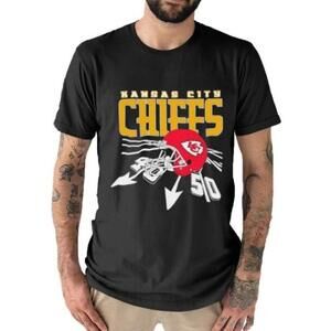 Kansas City Chiefs Speed Helmet Nfl Football Team Player Graphic T-Shirt